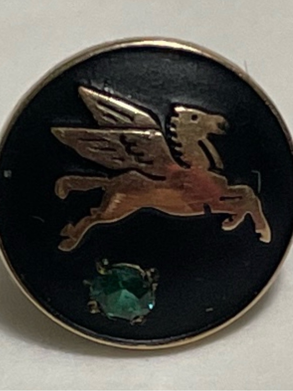 Vintage Mobil Oil Pegasus 10k Tie Tack